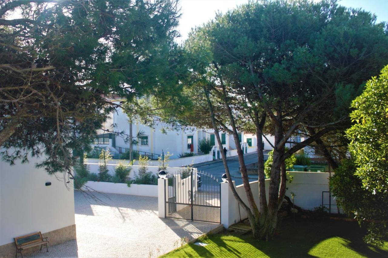 Silver Seahorse Garden Retreat Atouguia Da Baleia Exterior foto